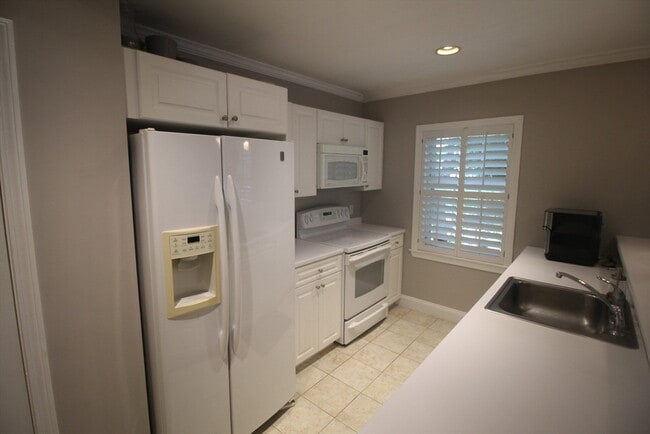 Photo - 27 Commonwealth Ave Unit 1