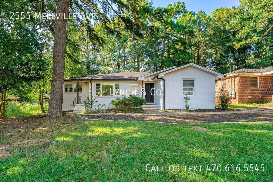 Photo - 2555 Mellville Ave-1