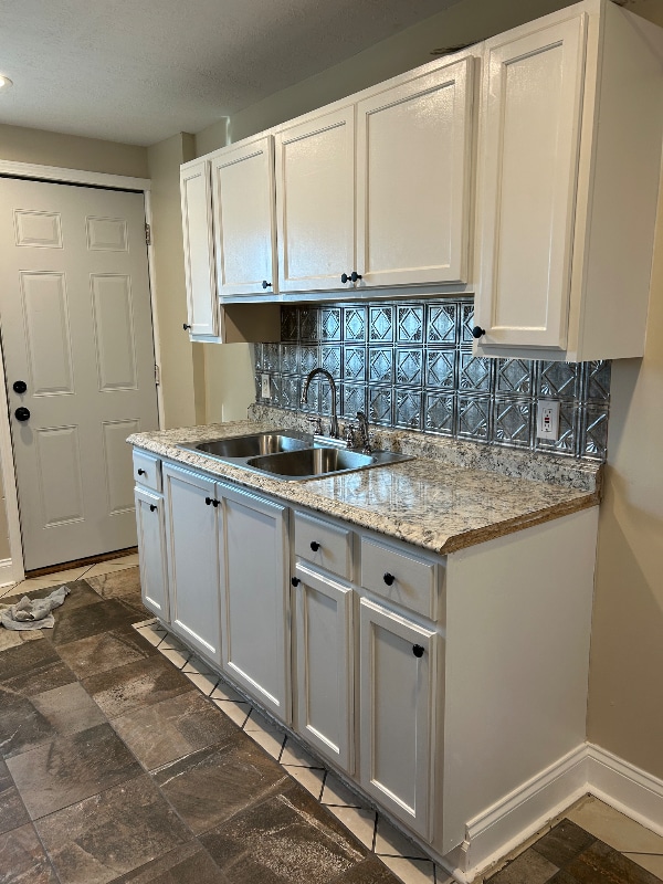 Building Photo - 259 Clarendon Ave