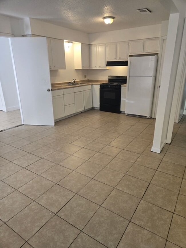 Photo - Gulfport 4 Bedroom