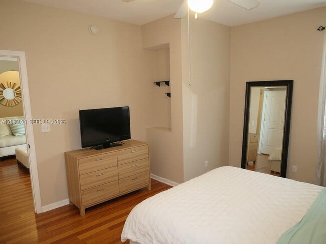 Building Photo - 175 Galicia Way Unit 0