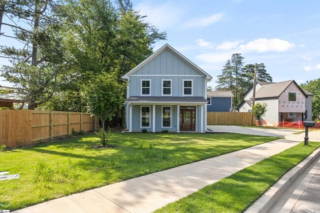 Photo - 401 Old Augusta Rd