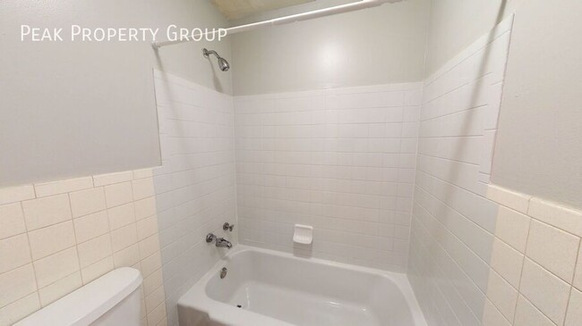 Photo - 2971 Deckebach Ave Apartment Unit 35