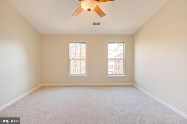 Photo - 4933 Riders Ct Unit 4933