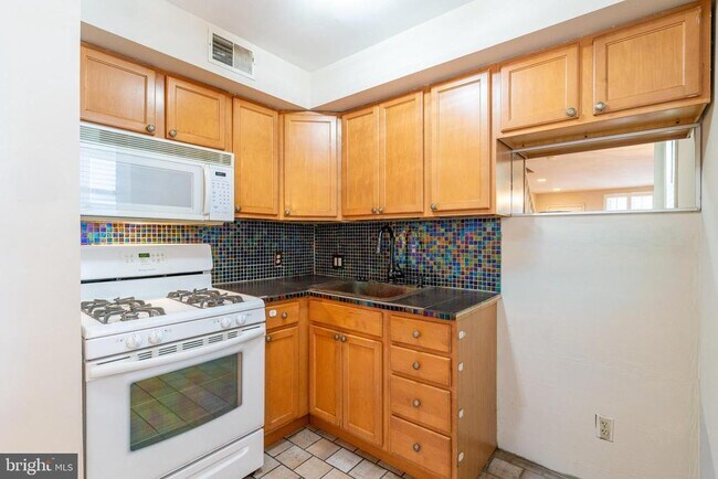 Photo - 2822 S Smedley St