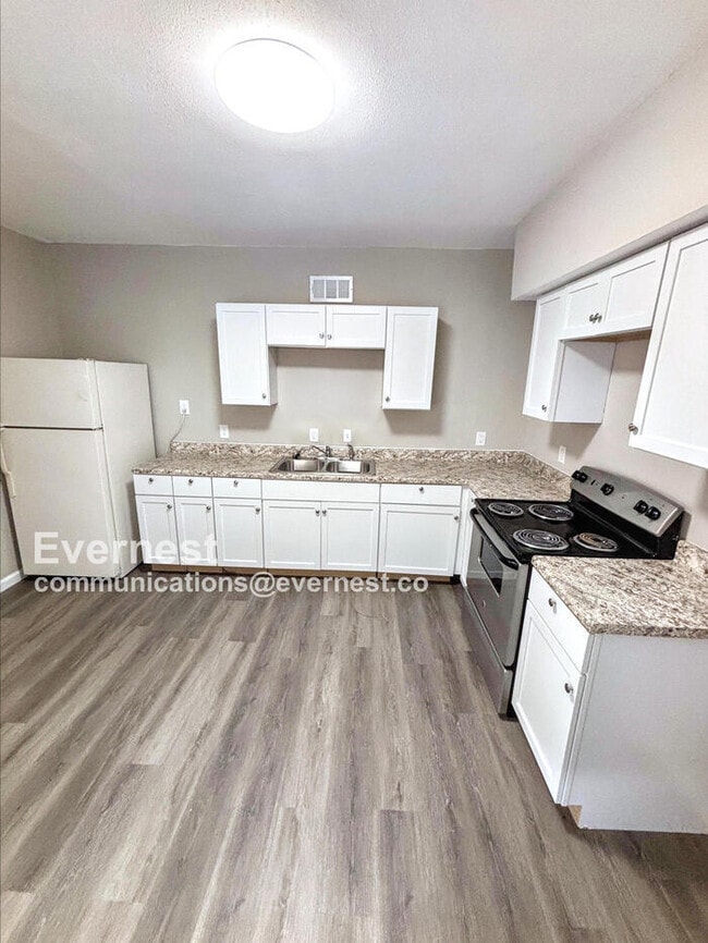 Photo - 1131 N Florissant Rd