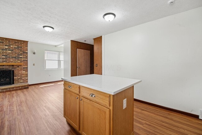 Photo - 1806 Balsamridge Rd