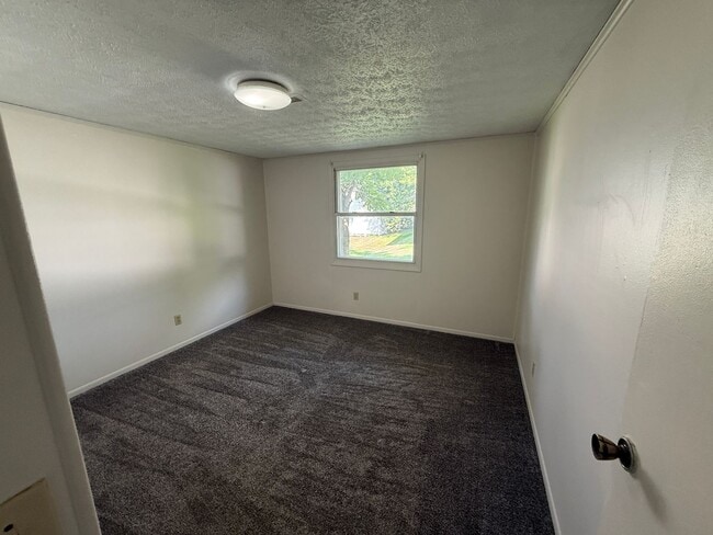 Photo - 161 Mill St SW Unit B1