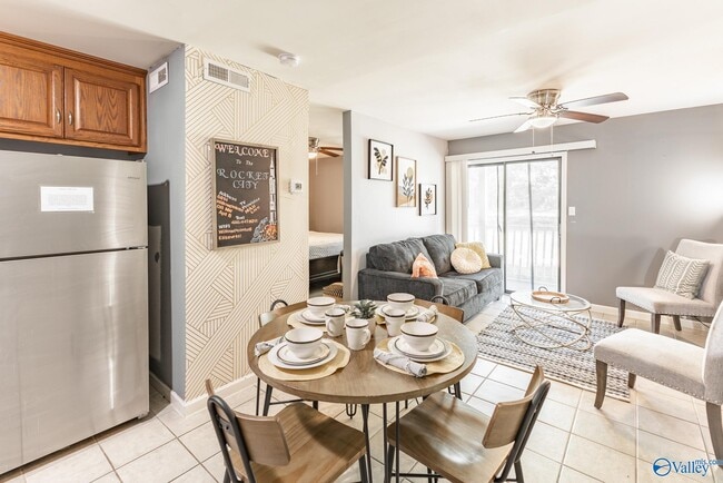 Photo - 6614 Willow Pointe Dr NW Unidad B