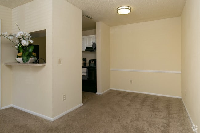 Photo - Victoria at Orange Park