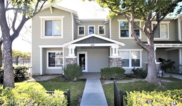 Photo - 265 S Olive St Townhome