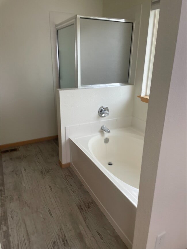 Photo - 1021 Elgin Ct