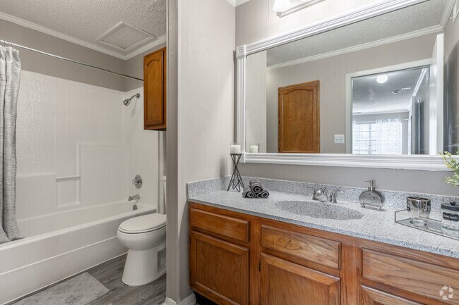 Baño - Trinity Trace