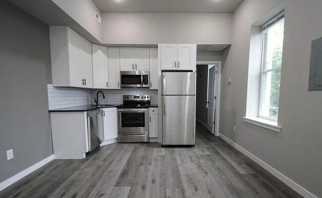 Photo - 2002 Cecil B. Moore Ave Unidad 2