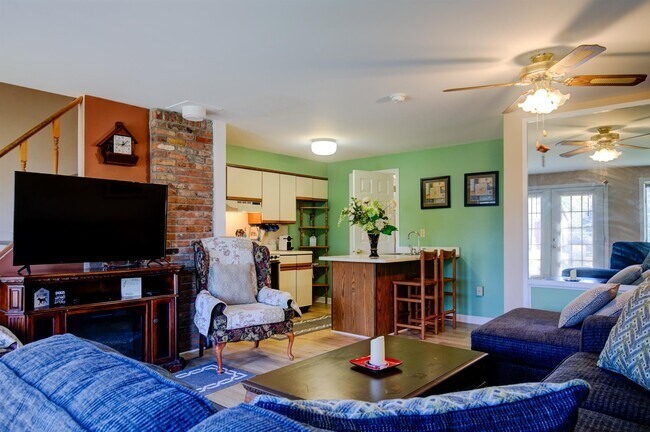 98 Washington Rd Unit 23