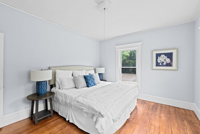 Photo - 225 Pleasant St Unit 2