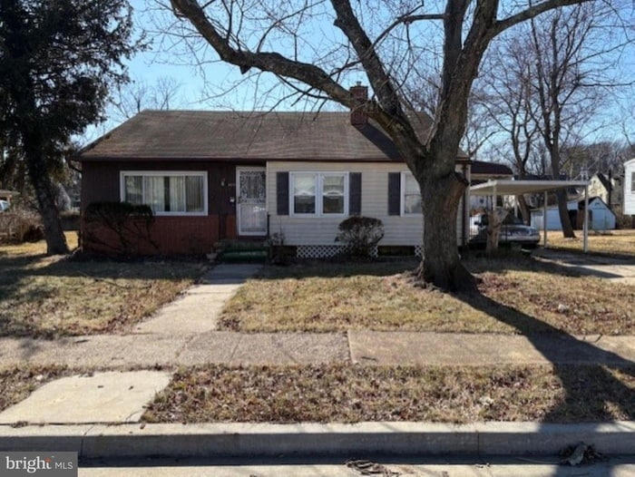 5 Bedroom Single Family House - 5 Bedroom Single Family House