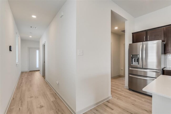 Photo - 341 Wilshire Rd