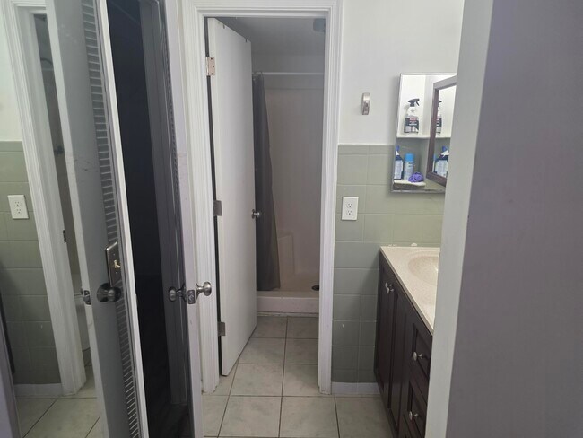 Photo - 959 SE 2nd Ave Unidad 226