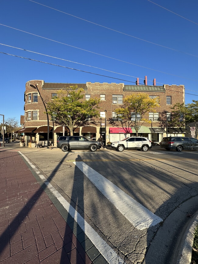 Building Photo - 725 St Johns Ave Unit 01