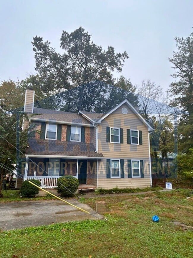 Building Photo - Two bedroom townhome in Hixson!