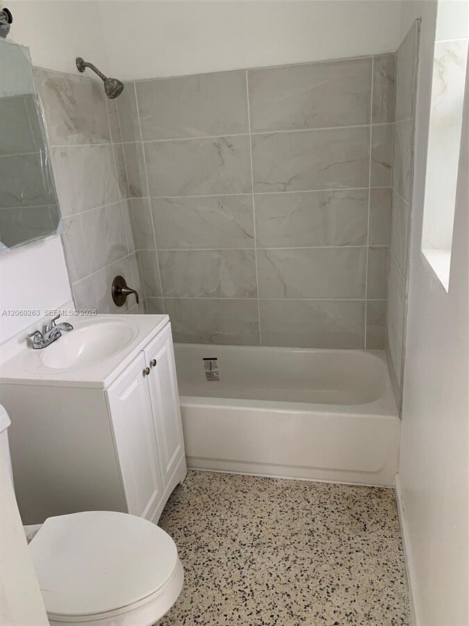 Photo - 1137 NE 111th St Unit 1135
