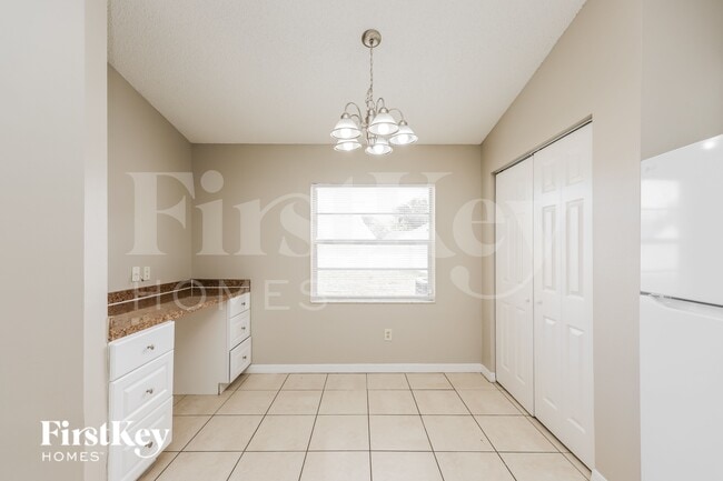 Photo - 4718 Westwind Dr