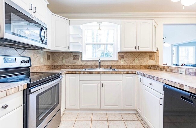 Photo - 6504 Hammersmith Dr