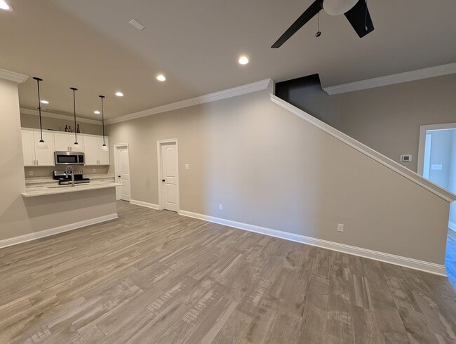 Photo - Legacy Pointe 3/3 Charmer