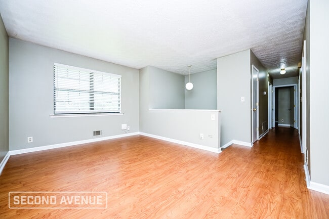 Photo - 2237 Rocklane Dr