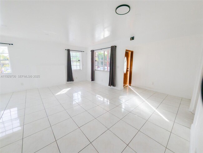 Photo - 3623 SW 5th Terrace Unit 3623