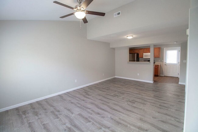 Photo - 1413 Bodie Dr
