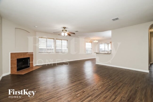 Photo - 237 Val Verde Dr