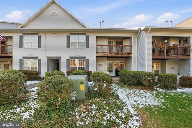 Building Photo - 9212 Azure Ct Unit 102