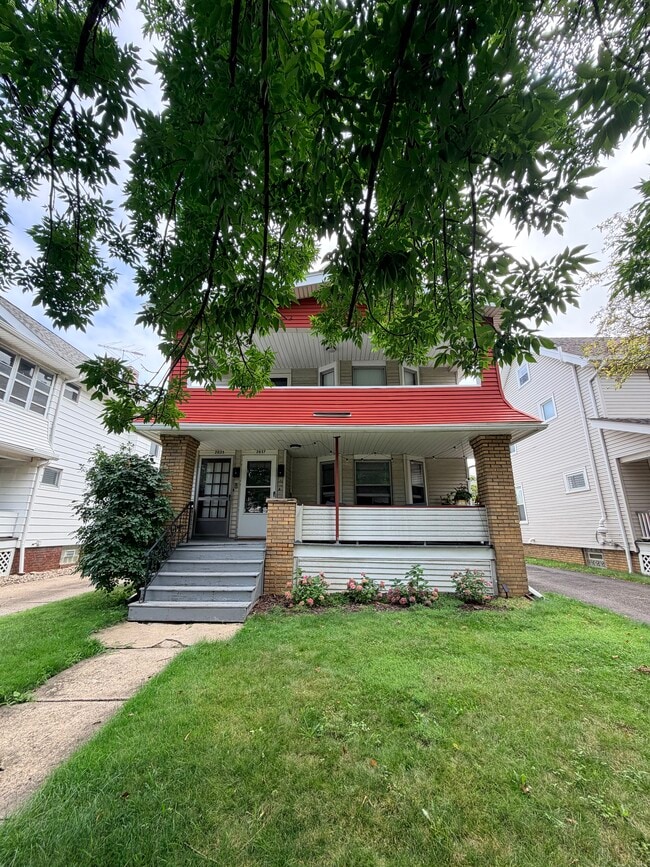 Front of the home - 2035 Richland Ave Unit 2035