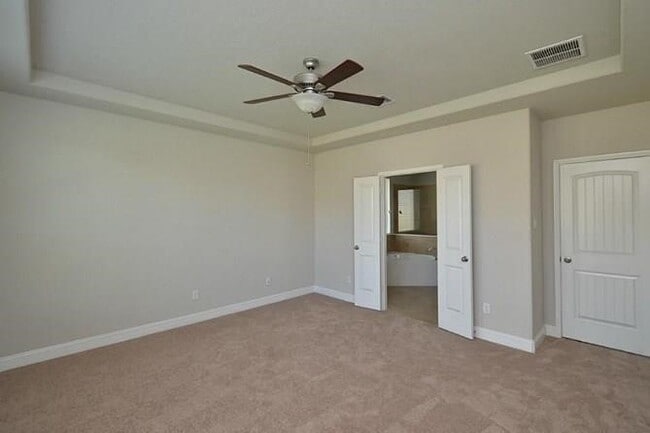 Photo - 16911 Lady Bird Lake Ct