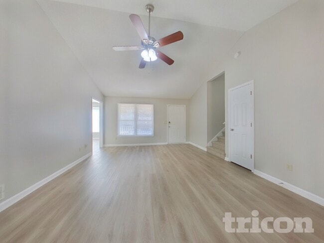 Photo - 5095 Glendora Dr