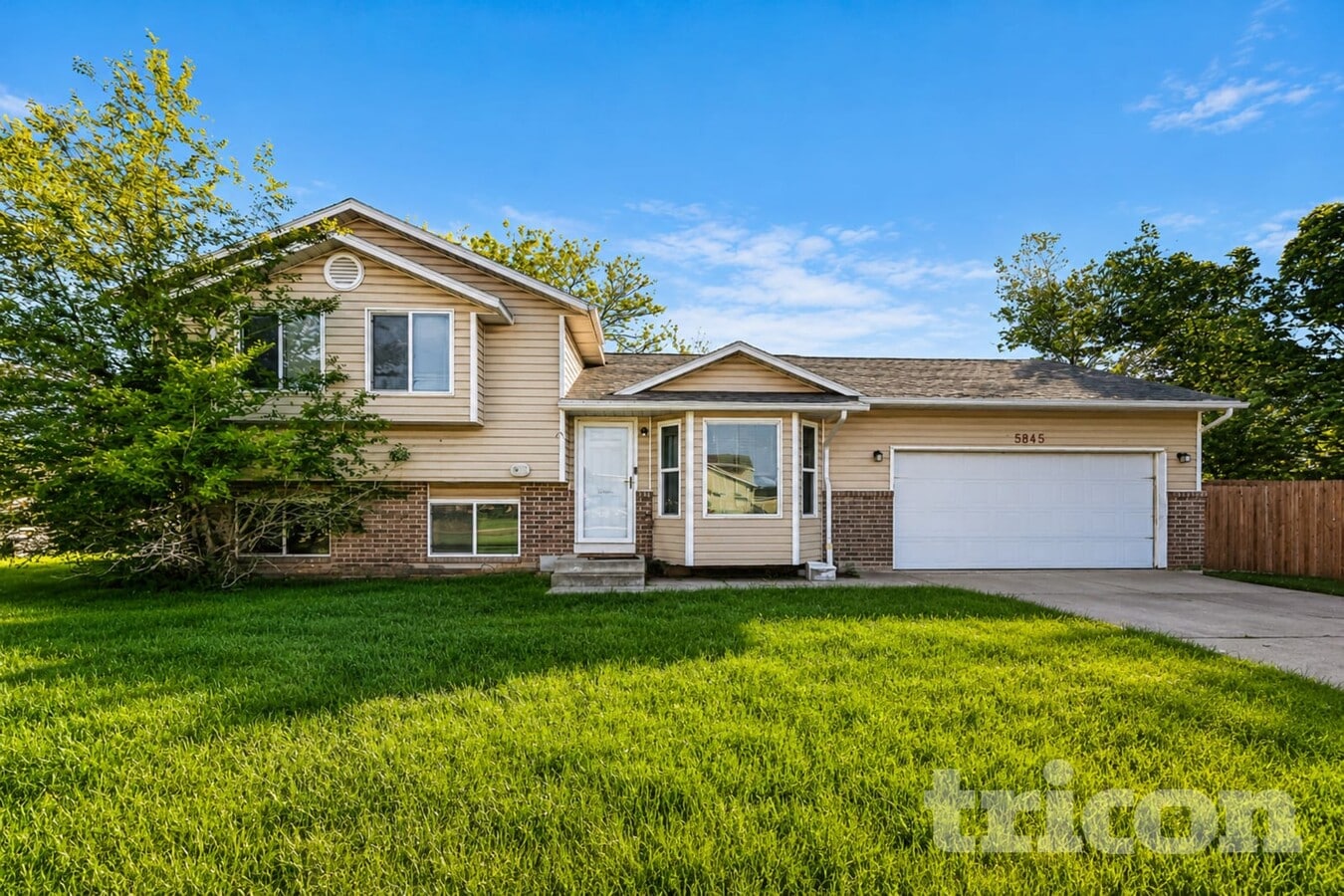 Photo - 5845 S 4025 W
