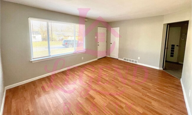 Photo - Adorable 3 Bedroom 1 Bathroom Home!