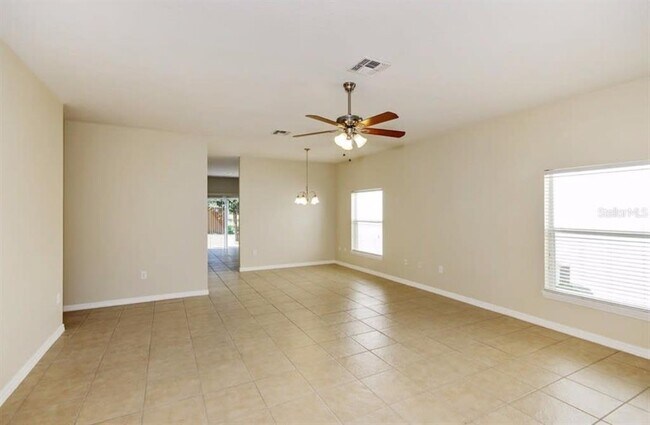 Photo - 2111 Conifer Ave