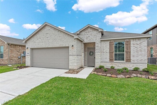 Building Photo - 332 Appaloosa Dr