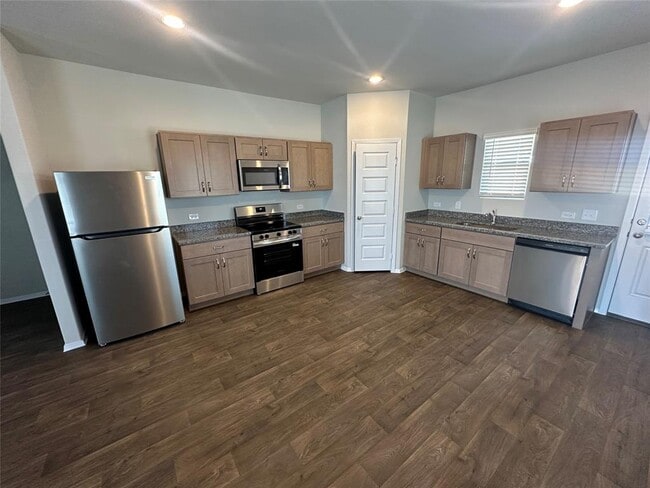 Photo - 2700 Towy Rd