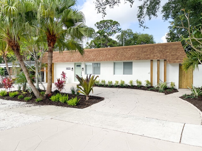 Photo - 1523 SW 19th Ave House