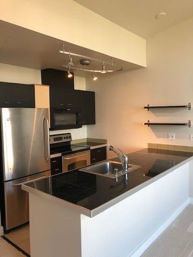 Photo - Prime Belltown TOP FLOOR Condo