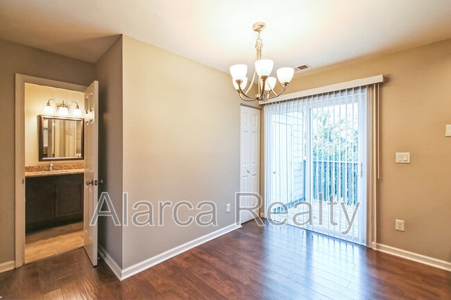 Photo - 3909 N Course Dr