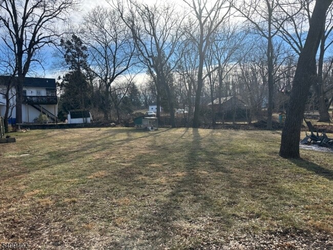 Photo - 336 Greenwich St