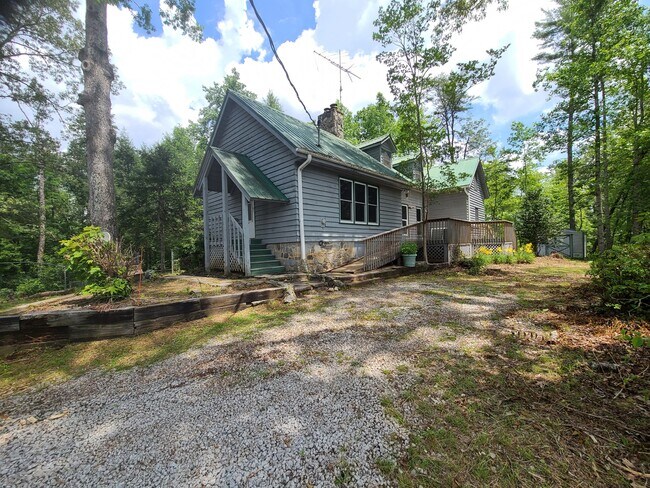 Building Photo - 299 Pearson Rd Rental