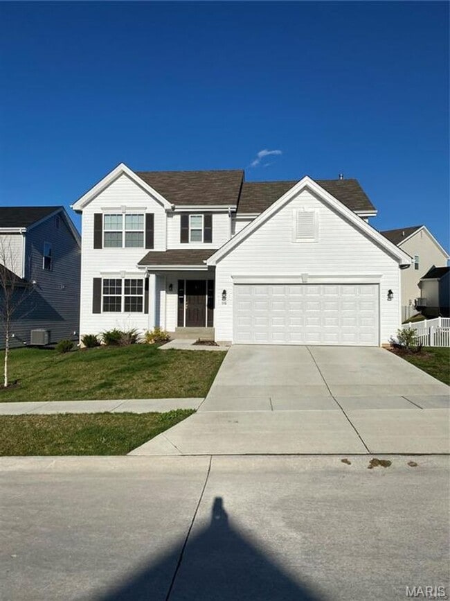 This home combines space, comfort, and convenience in one exceptional package. - This home combines space, comfort, and convenience in one exceptional package.