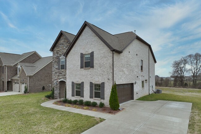 Photo - **LIKE-NEW, 2021-BUILT WILLIAMSON COUNTY HOME IN DESIRABLE BRIXWORTH NEIGHBORHOOD WITH COMMUNITY ...