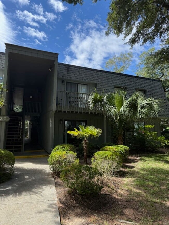Building Photo - Salt Marsh Cove